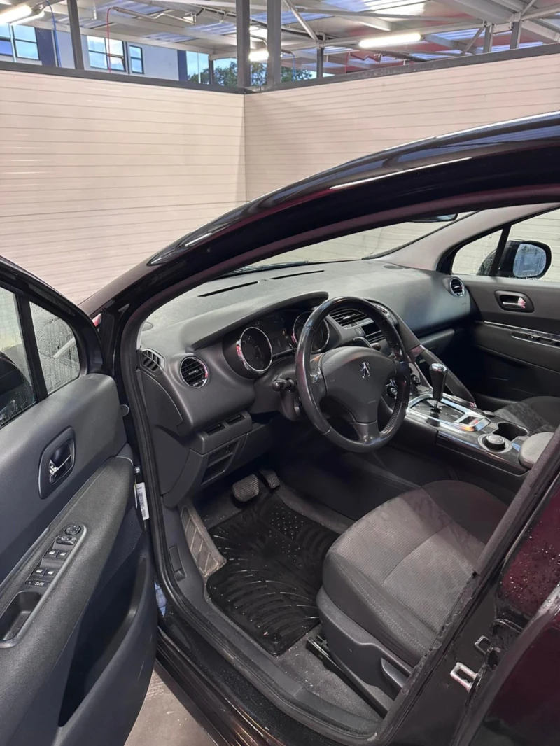 Peugeot 3008 1.6HDI, снимка 8 - Автомобили и джипове - 47427023