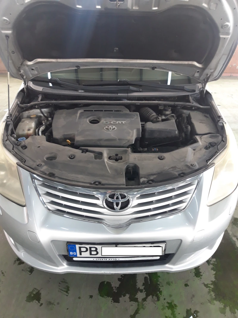 Toyota Avensis 2.2 D-Cat/ 177к.с., снимка 2 - Автомобили и джипове - 52358846