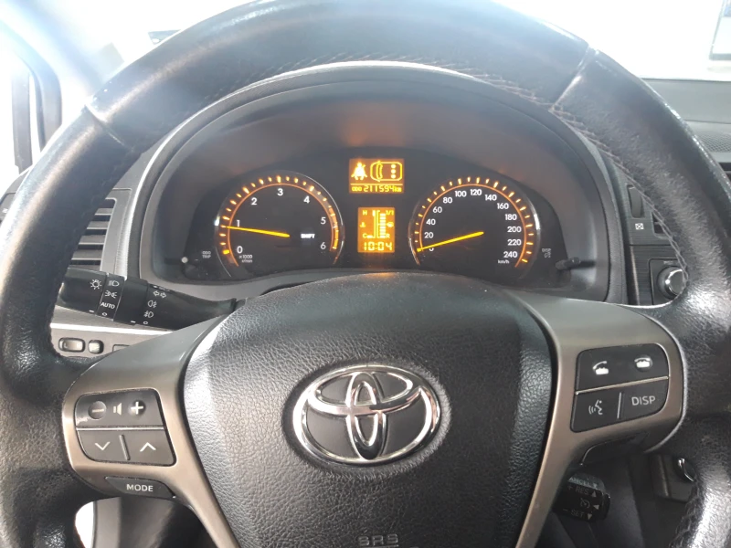 Toyota Avensis 2.2 D-Cat/ 177к.с., снимка 15 - Автомобили и джипове - 52358846