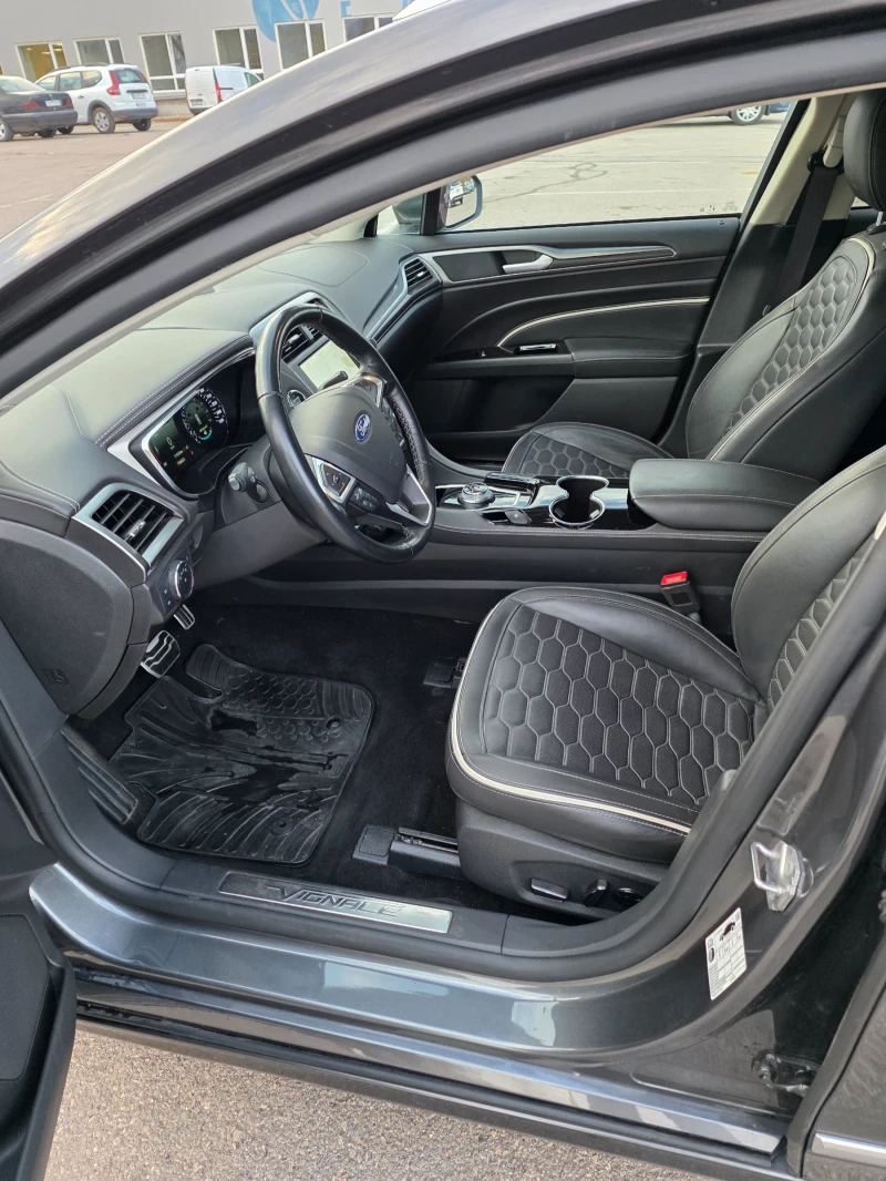 Ford Mondeo Vignale 4x4, снимка 11 - Автомобили и джипове - 52340930