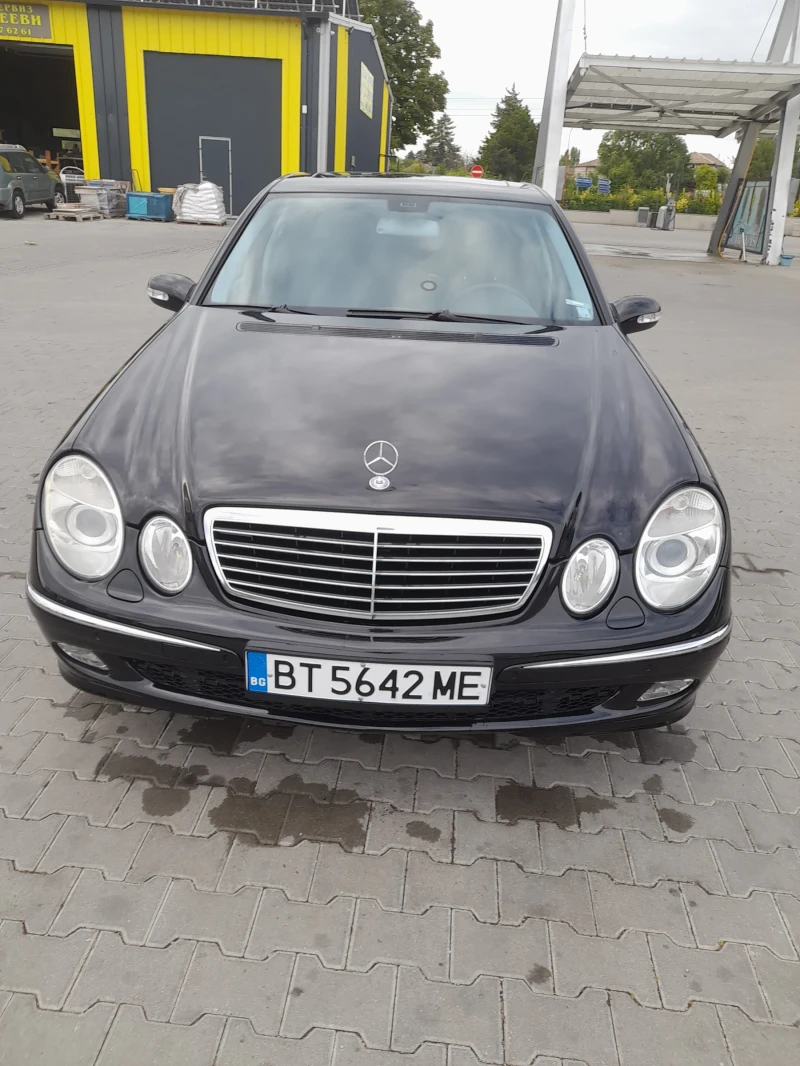 Mercedes-Benz E 320, снимка 9 - Автомобили и джипове - 52903013