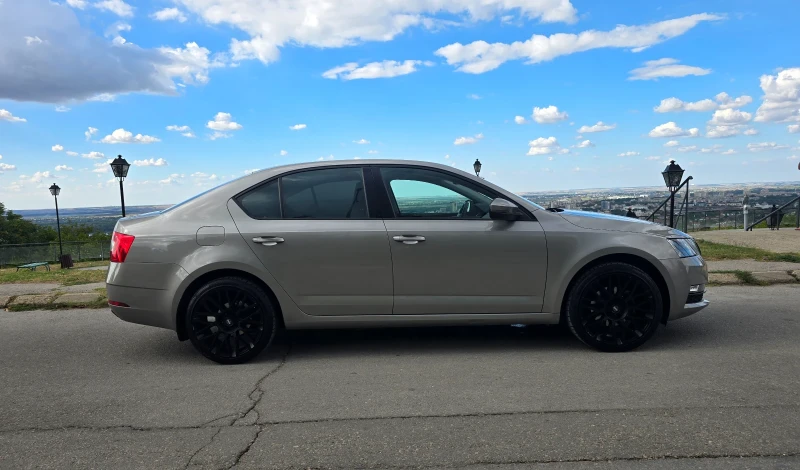 Skoda Octavia 1.4 Бензин 150 к.с., снимка 3 - Автомобили и джипове - 52905505