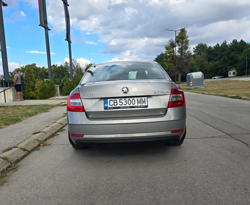 Skoda Octavia 1.4 Бензин 150 к.с., снимка 5 - Автомобили и джипове - 52905505