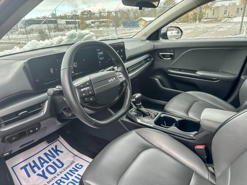 Kia K4 * EX+ * CARFAX * БЕЗ ПЪРВОНАЧАЛНА ВНОСКА, снимка 17 - Автомобили и джипове - 52923825