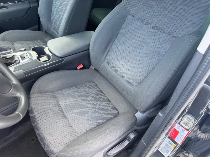 Peugeot 3008 1.6 VTI BRC GAS, снимка 12 - Автомобили и джипове - 53074720