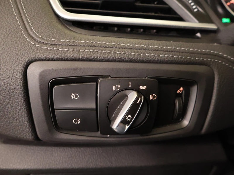 BMW 225 xe High Executive, снимка 14 - Автомобили и джипове - 53444248