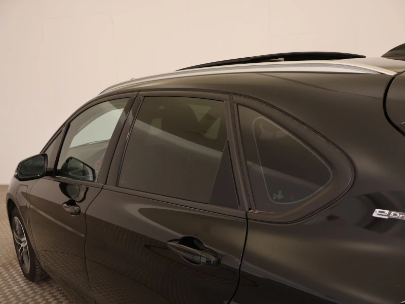 BMW 225 xe High Executive, снимка 10 - Автомобили и джипове - 53444248