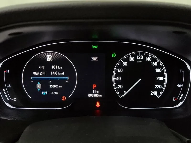 Honda Accord 1.5T Бензин, снимка 5 - Автомобили и джипове - 55477081