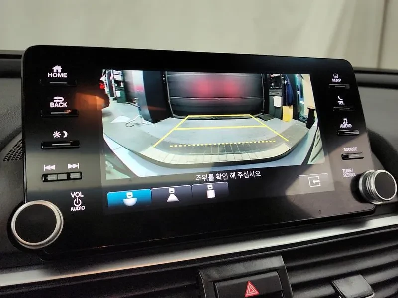 Honda Accord 1.5T Бензин, снимка 7 - Автомобили и джипове - 55477081