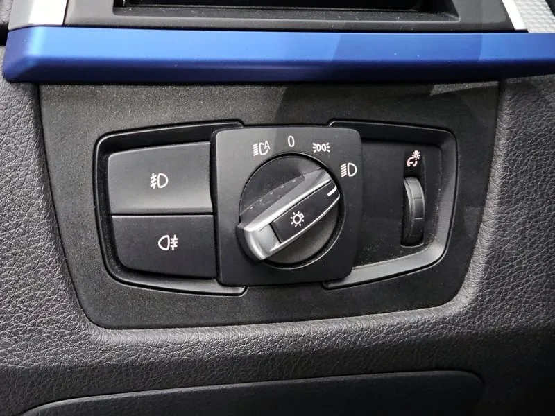 BMW 320 ///M PACK, снимка 15 - Автомобили и джипове - 55733323
