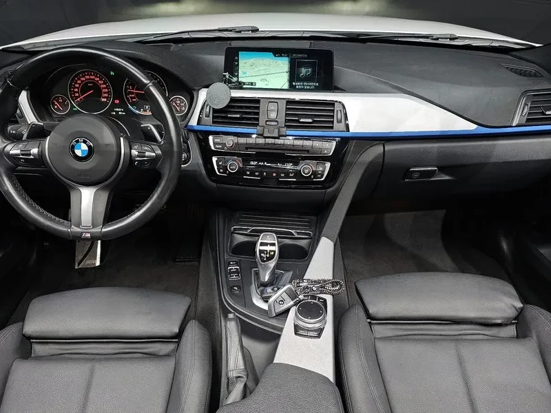 BMW 320 ///M PACK, снимка 7 - Автомобили и джипове - 55733323