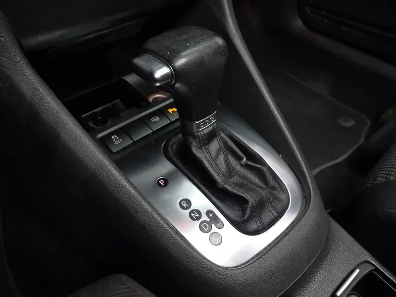VW Golf, снимка 9 - Автомобили и джипове - 55733986