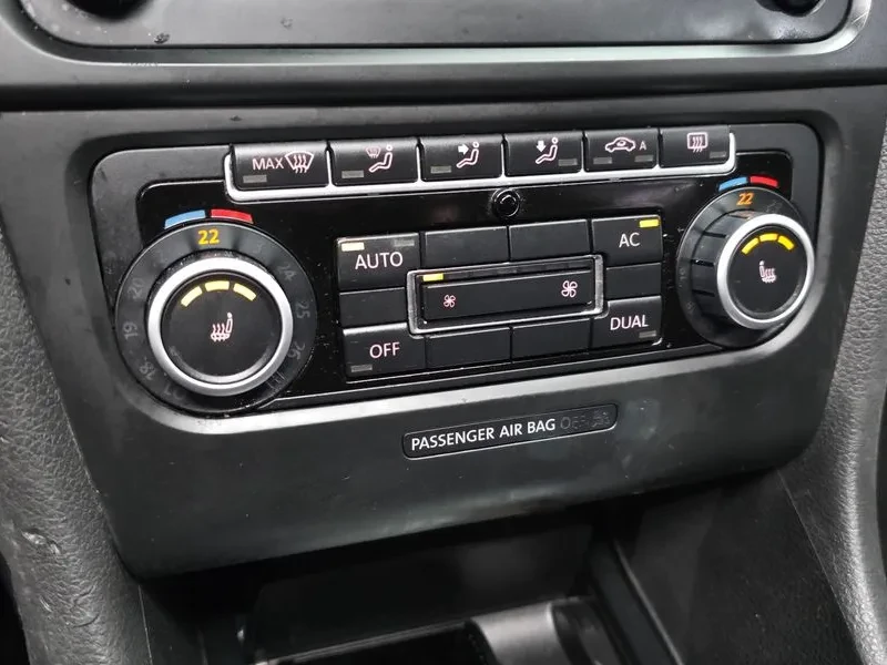 VW Golf, снимка 15 - Автомобили и джипове - 55733986