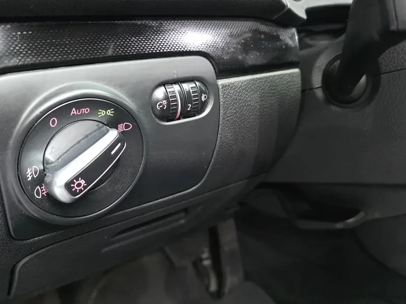 VW Golf, снимка 17 - Автомобили и джипове - 55733986