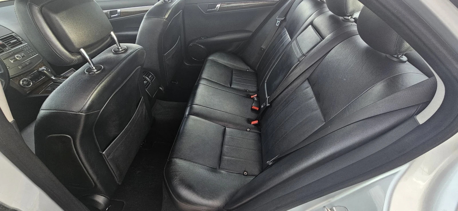 Mercedes-Benz C 320 C320.224кс.Седан.Автомат.ТОП | Mobile.bg — изображение 11