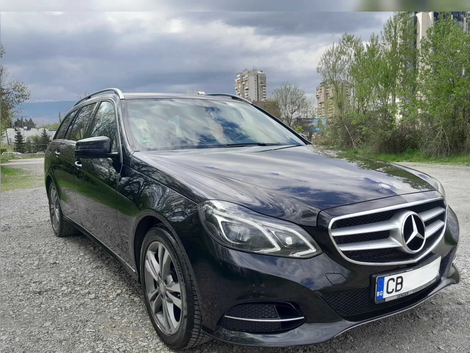 Mercedes-Benz E 220 AVANGARD 9-G TRONIC 220CDI FACELIFT - изображение 3