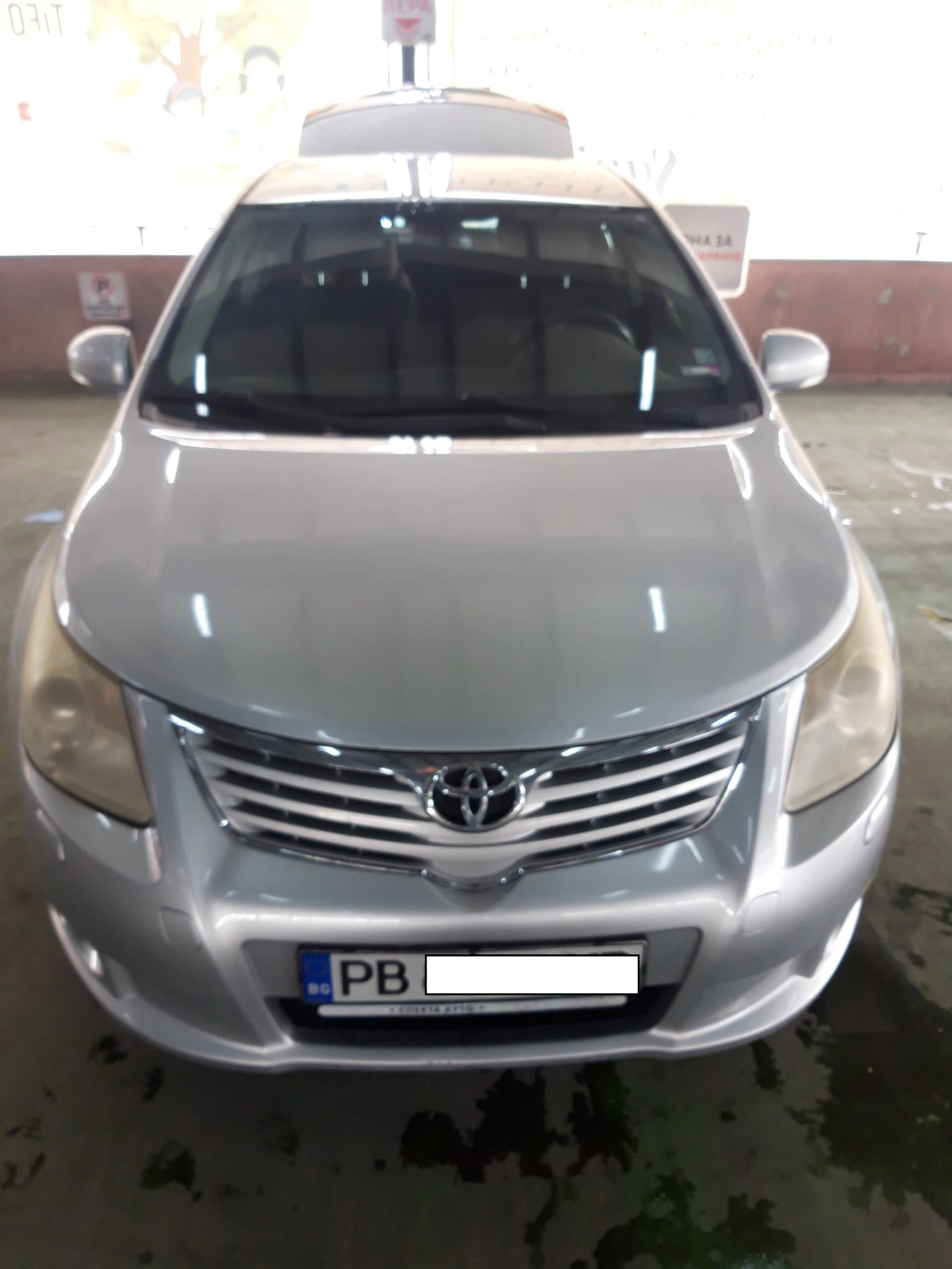 Toyota Avensis 2.2 D-Cat/ 177к.с. - изображение 4