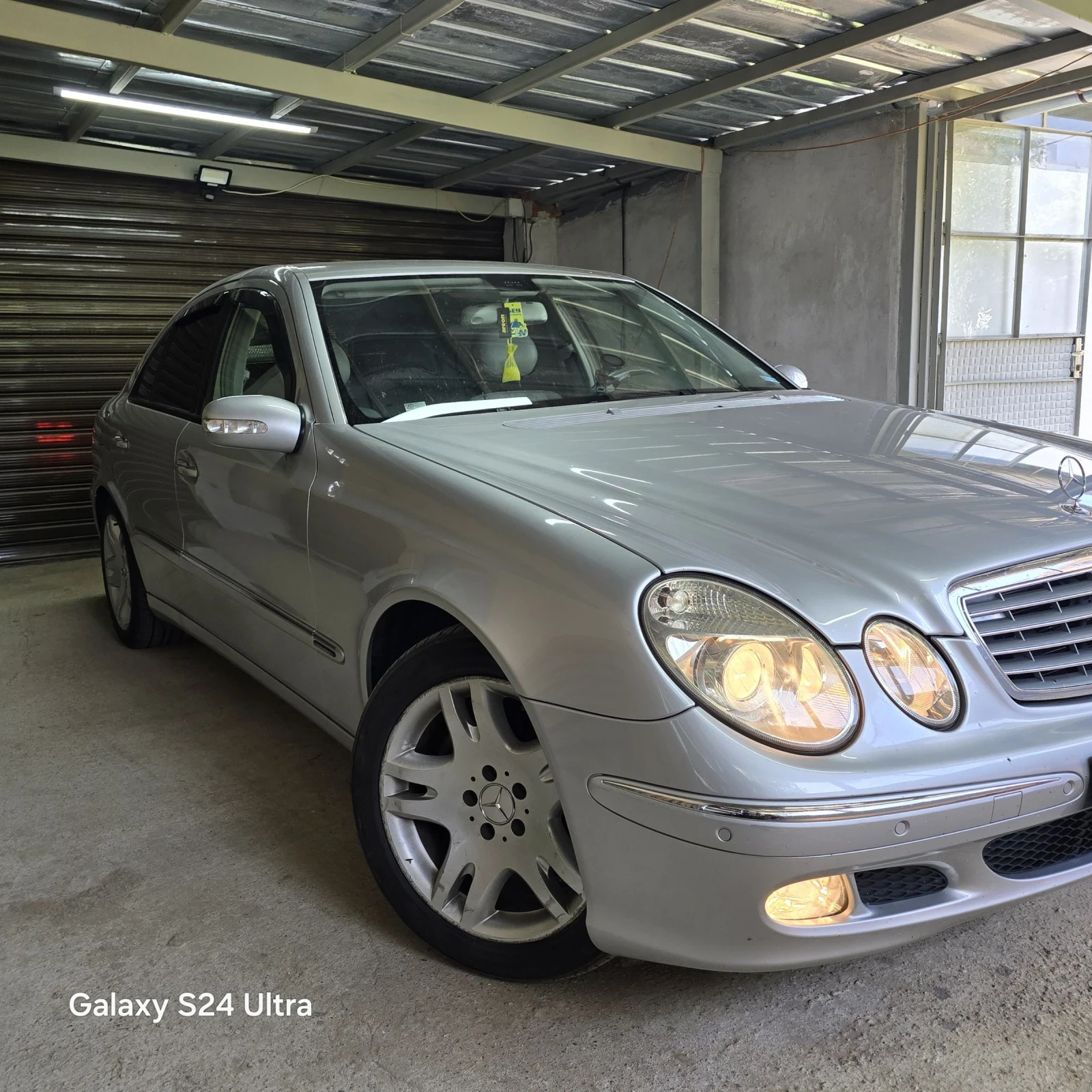 Mercedes-Benz E 270  - изображение 2