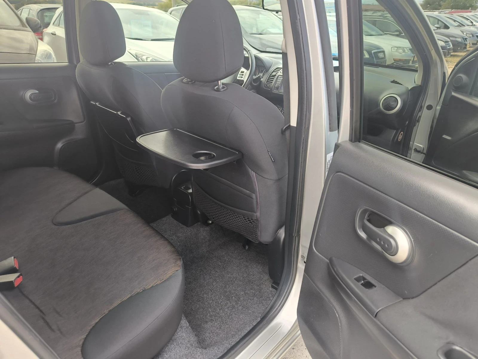 Nissan Note 1.6i - изображение 10
