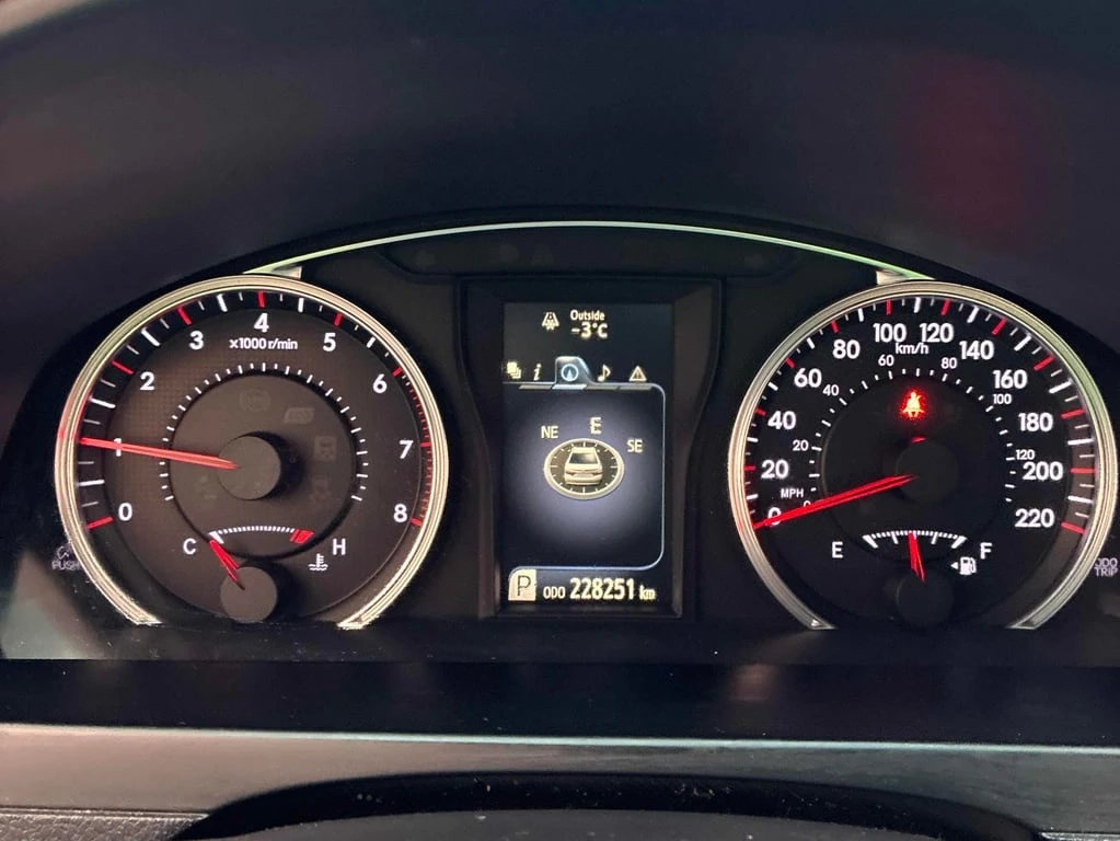 Toyota Camry * 4dr Sdn I4 Auto * CARFAX * БЕЗ ПЪРВОНАЧАЛНА ВНОС - изображение 8