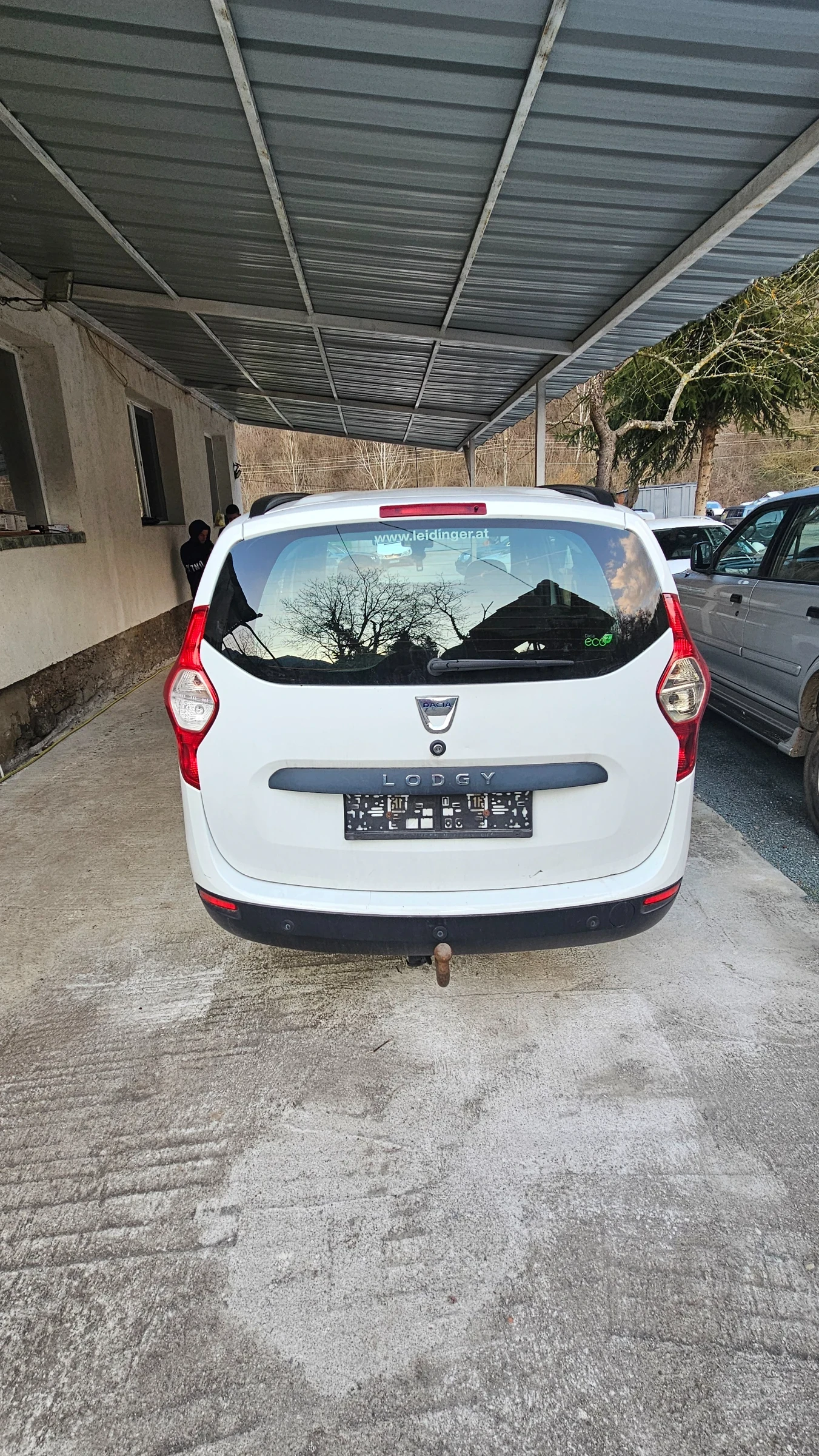 Dacia Lodgy, снимка 5 - Автомобили и джипове - 53833244