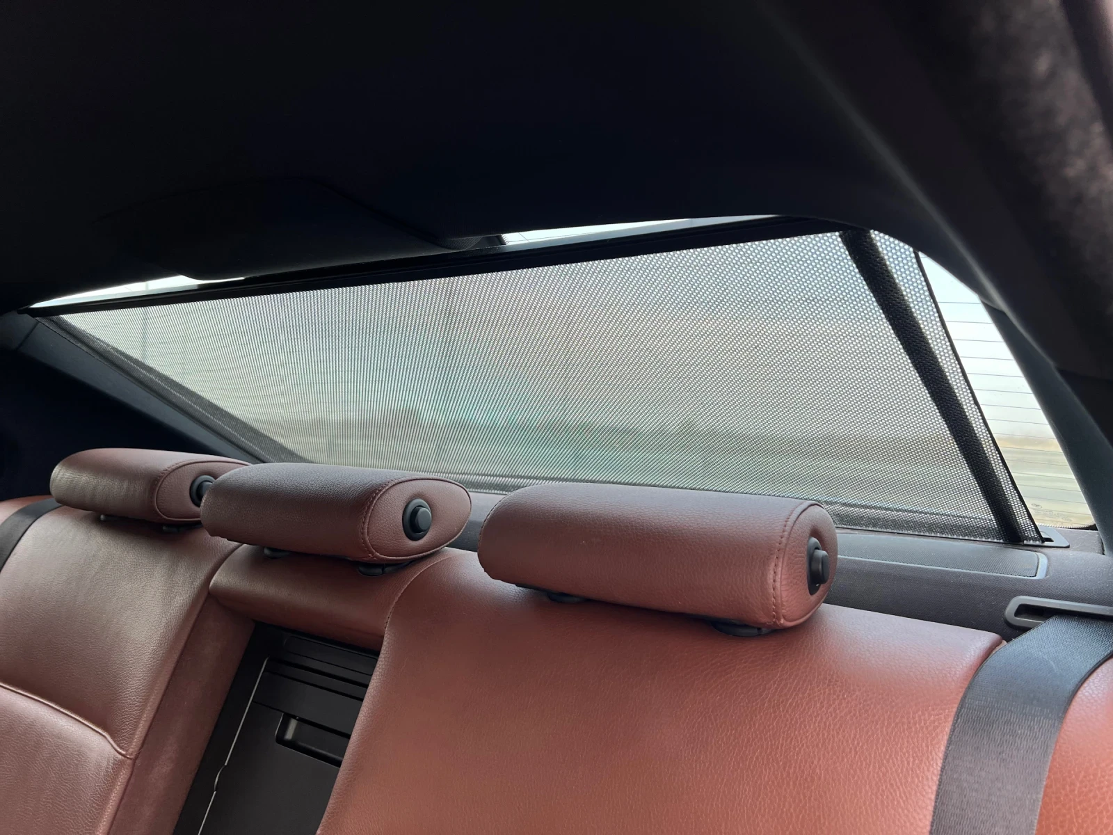 BMW 330, снимка 12 - Автомобили и джипове - 53879052