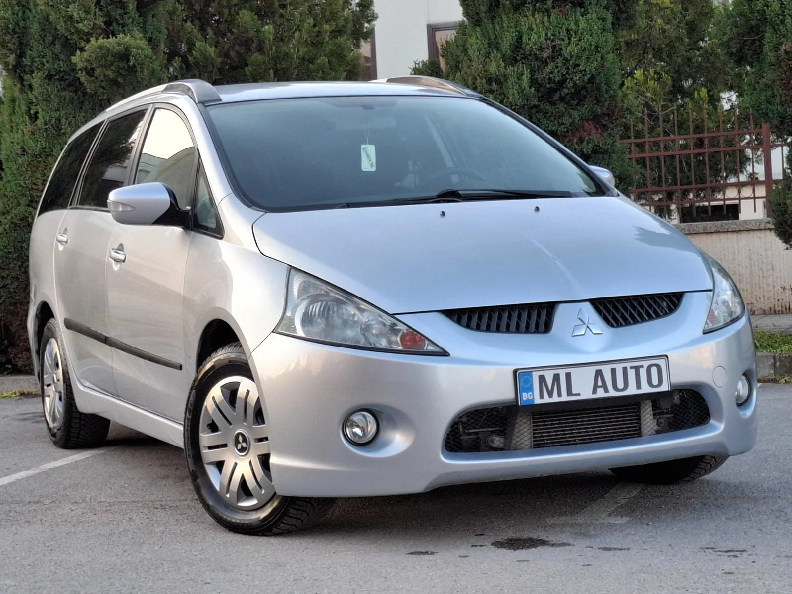 Mitsubishi Grandis 2.0TDI 140hp * КЛИМАТИК * 7 МЕСТЕН * ЛИЗИНГ * , снимка 7 - Автомобили и джипове - 54222169