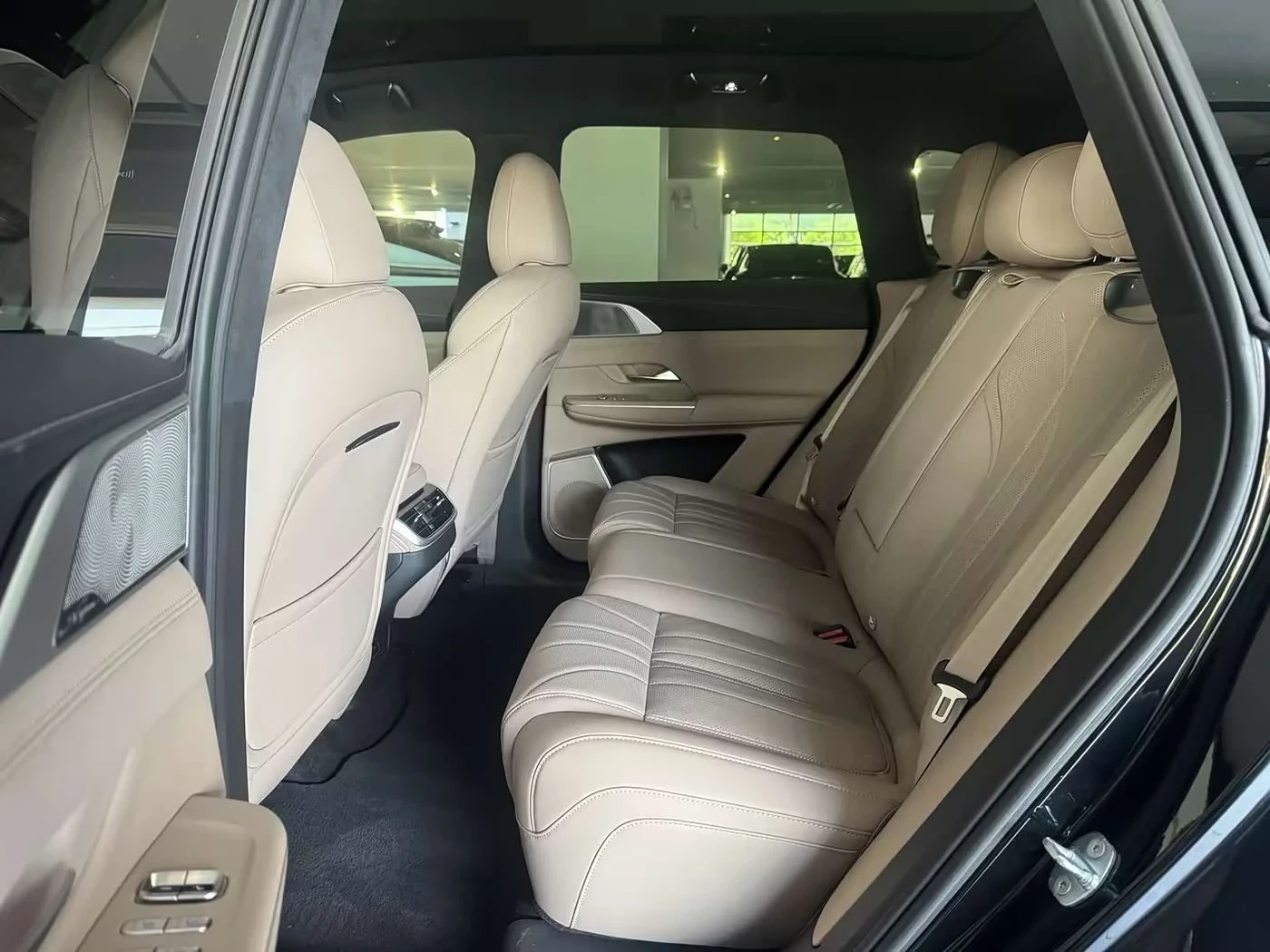 Xpeng G9 AWD Long Range MAX 680 autogeorge.com, снимка 9 - Автомобили и джипове - 54591610