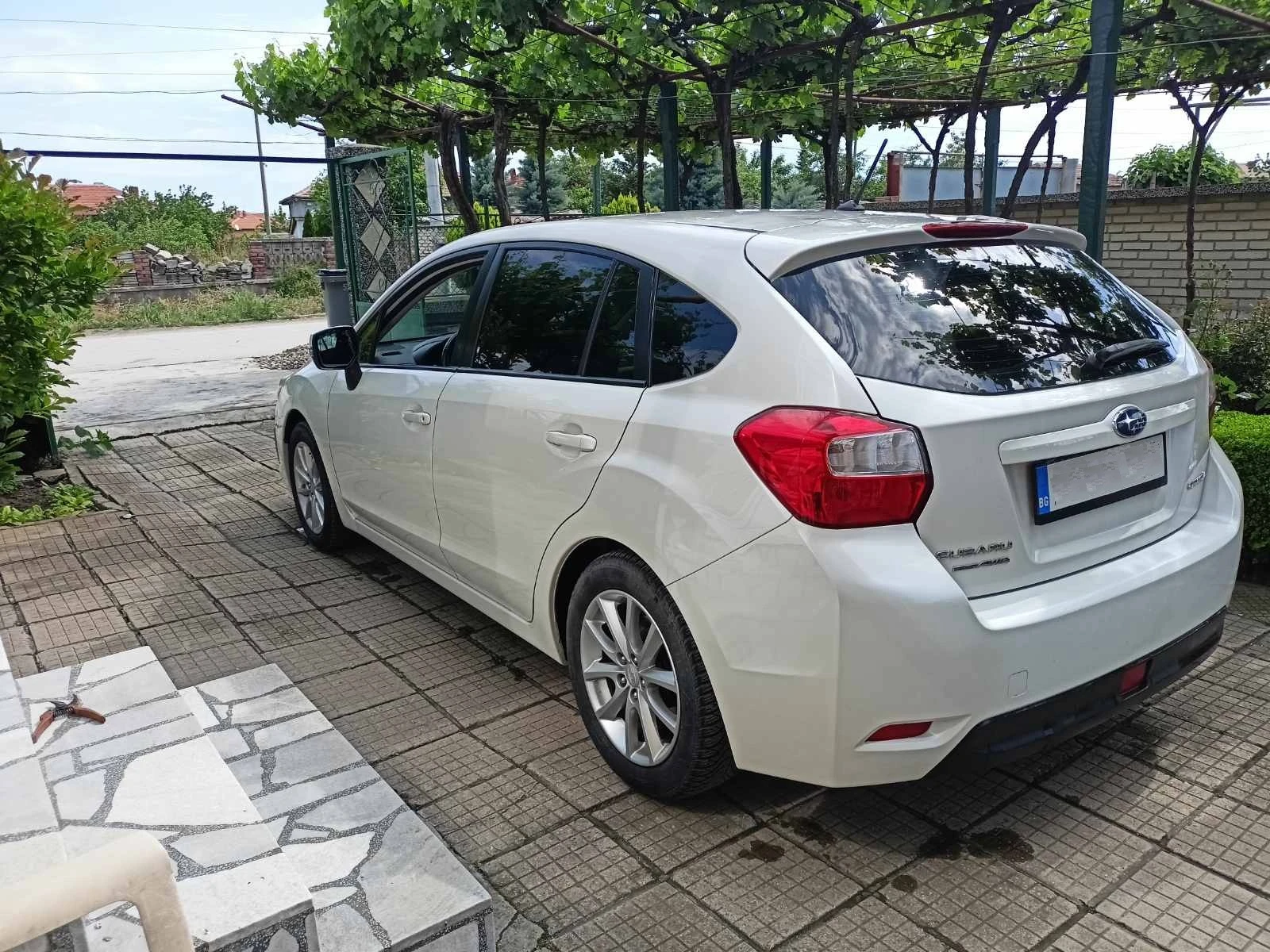 Subaru Impreza 1.6, снимка 5 - Автомобили и джипове - 54659014