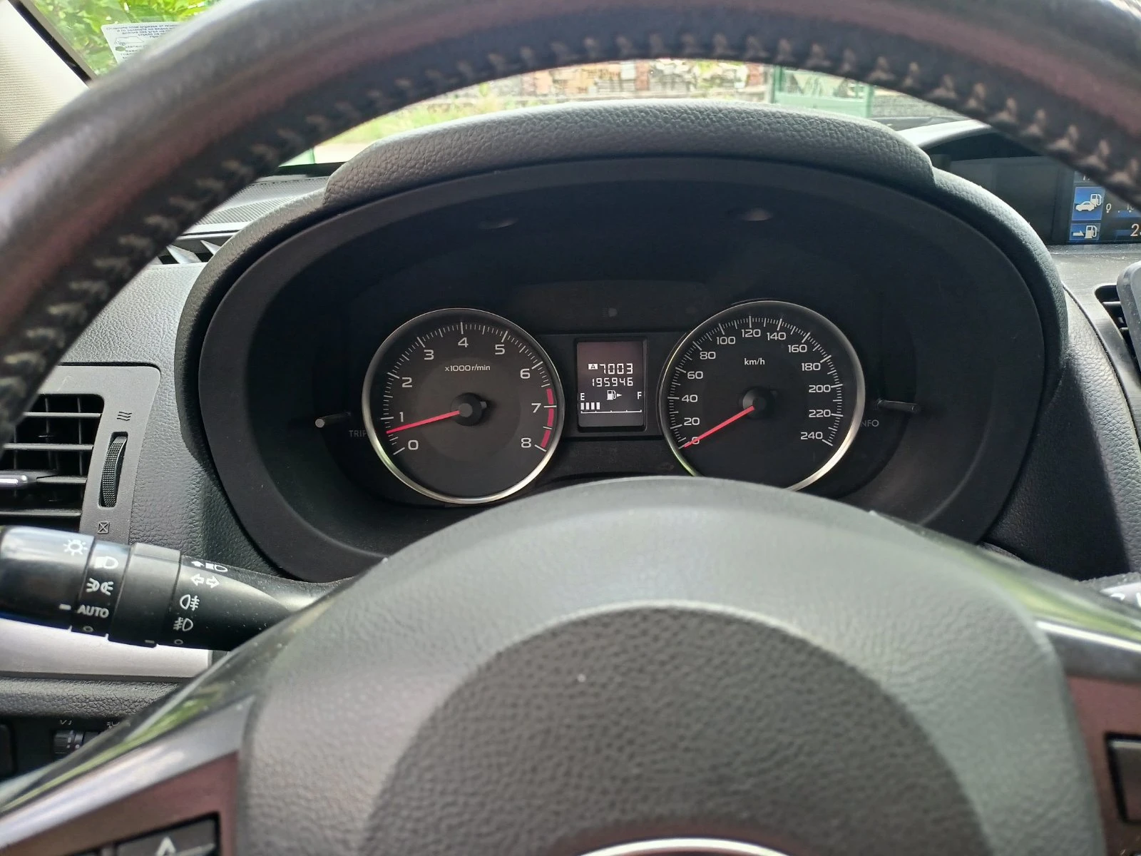 Subaru Impreza 1.6, снимка 10 - Автомобили и джипове - 54659014