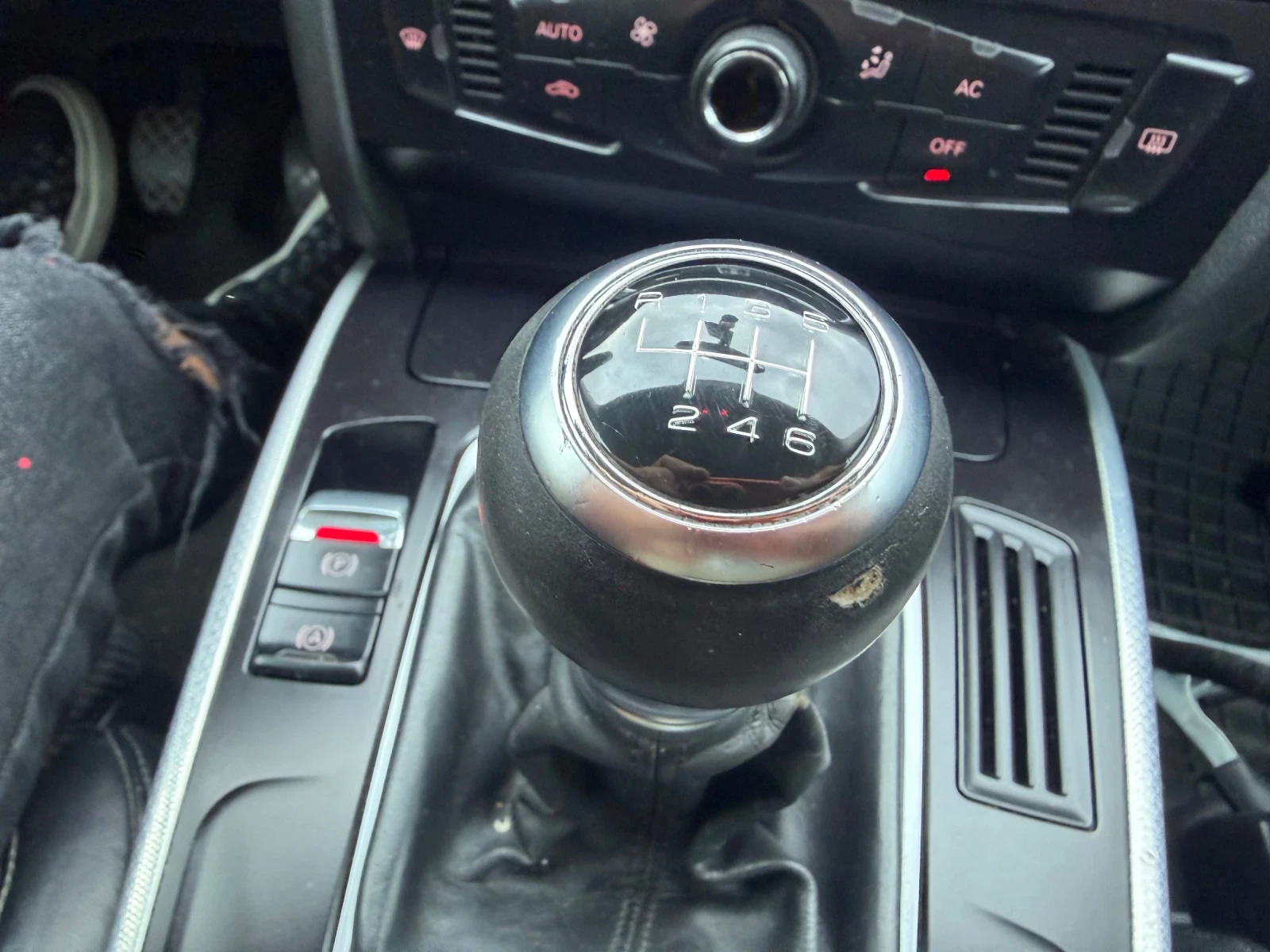 Audi A5 2.0TURBO* 200кс* SLINE, снимка 14 - Автомобили и джипове - 55671361