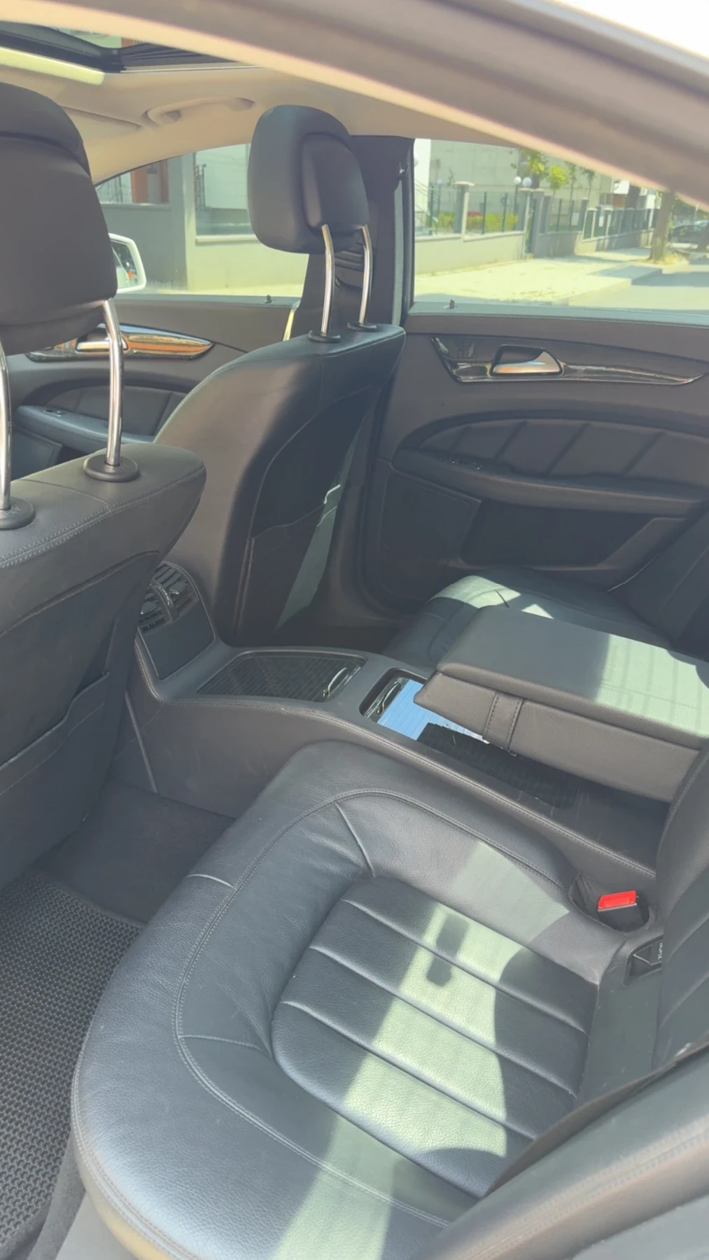 Mercedes-Benz CLS 250, снимка 7 - Автомобили и джипове - 55792693