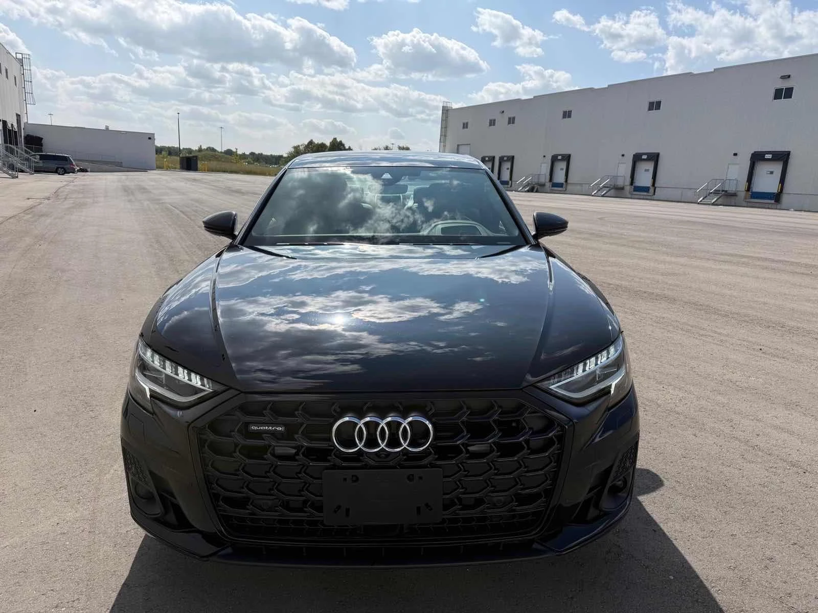 Audi A8 L S-LINE / MATRIX / 360 / DISTRONIC / ОБДУХВАНЕ , снимка 6 - Автомобили и джипове - 55897149