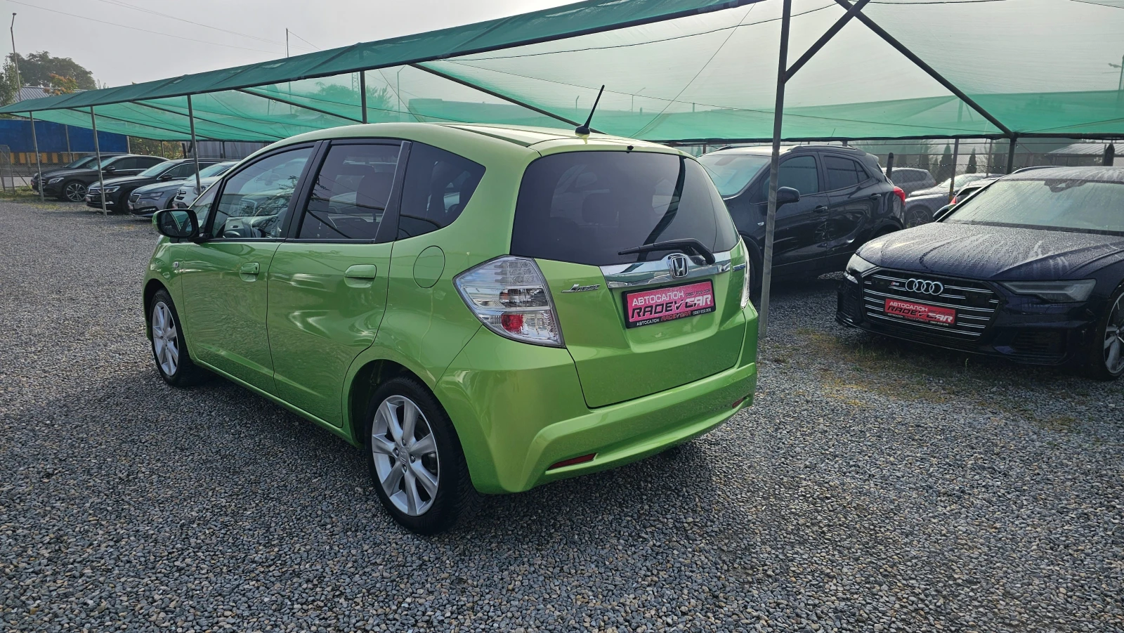 Honda Jazz 1.4i Avtomatik HYBRID Facelift, снимка 3 - Автомобили и джипове - 56065980