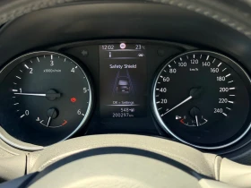 Nissan Qashqai 1.6dCi* 4x4* ФЕЙС* ДИСТР* ПАНО* KEYLESS* РЕАЛНИ КМ, снимка 13