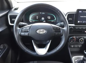 Hyundai Venue Automatic, снимка 13