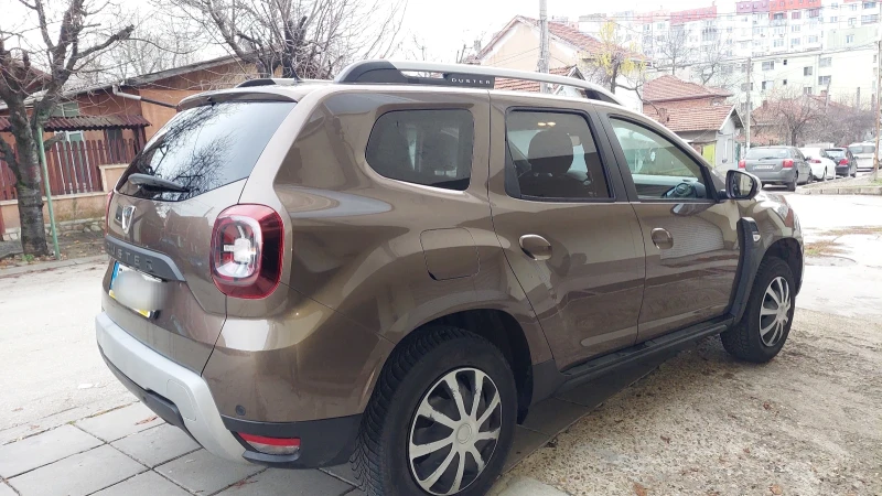 Dacia Duster, снимка 6 - Автомобили и джипове - 48299905