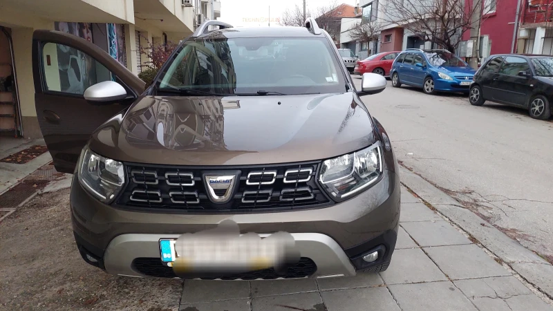 Dacia Duster, снимка 12 - Автомобили и джипове - 48299905