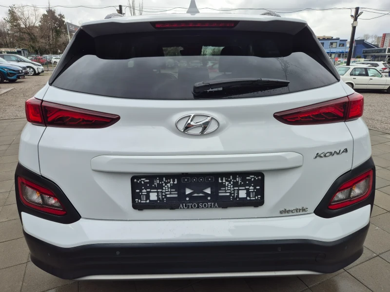 Hyundai Kona Premium 64 kWh , снимка 5 - Автомобили и джипове - 49532441