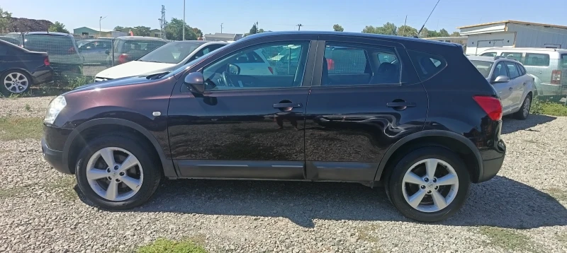 Nissan Qashqai 1.5 DCI * Италия , снимка 7 - Автомобили и джипове - 51379084