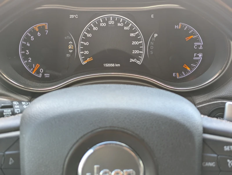 Jeep Grand cherokee SUMMIT* 5.7 V8 HEMI* DISTRONIK* ОБДУХ* ПАНО* 8ZF* , снимка 6 - Автомобили и джипове - 52630567