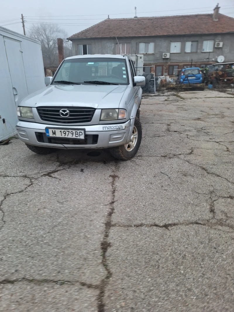 Mazda B2500 2.5, снимка 8 - Автомобили и джипове - 52867252