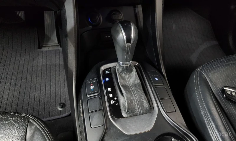 Hyundai Santa fe, снимка 9 - Автомобили и джипове - 52990538