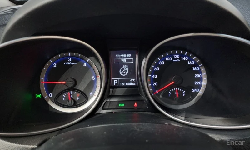 Hyundai Santa fe, снимка 8 - Автомобили и джипове - 52990538