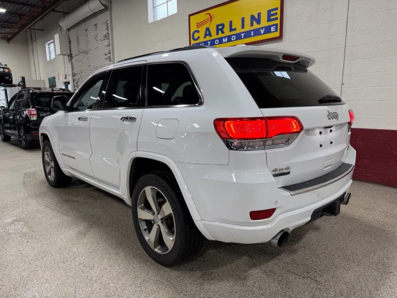 Jeep Grand cherokee Overland * CARFAX* * АвтоКредит* * ЦЕНА ДО БГ* , снимка 4 - Автомобили и джипове - 53448163