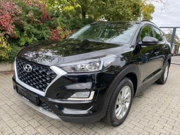 Hyundai Tucson 1.6CRDI 7-DSG, NAVI, снимка 2 - Автомобили и джипове - 48212409