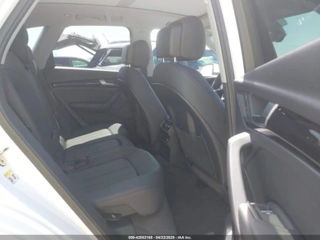 Audi Q5 2.0T Tech Premium - изображение 10