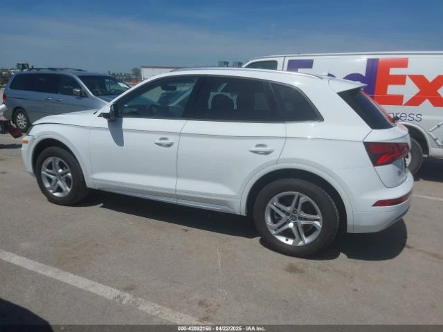 Audi Q5 2.0T Tech Premium - изображение 4