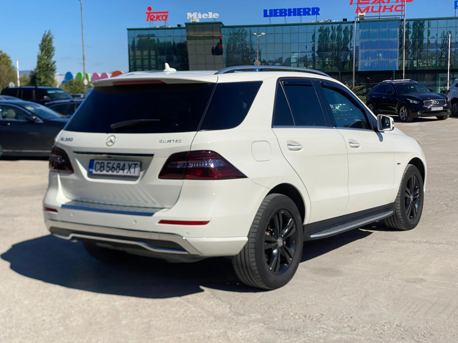 Mercedes-Benz ML 350  - изображение 6