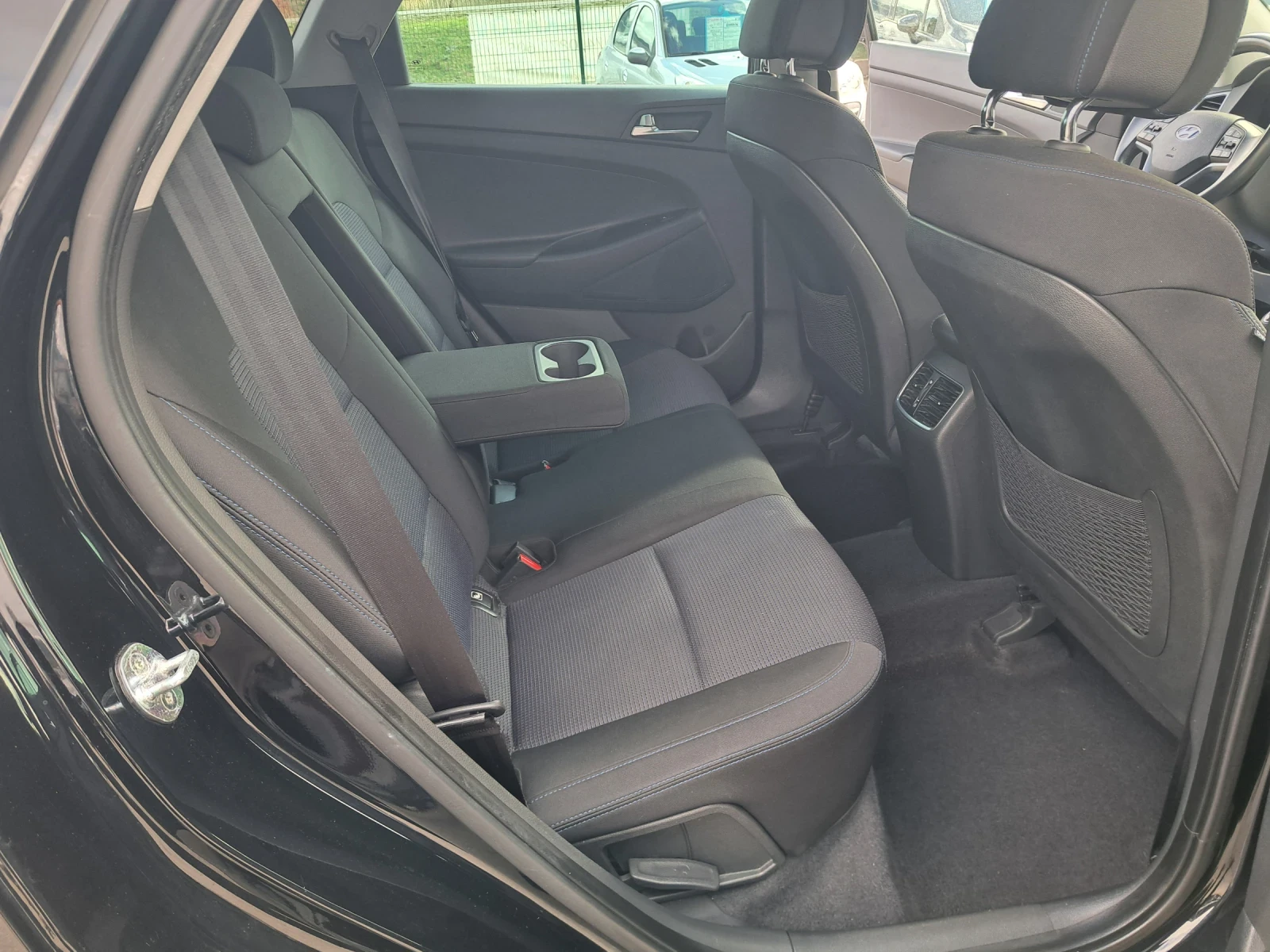 Hyundai Tucson 1, 7 crdi | Mobile.bg   15